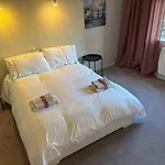 Stylish Dublin 4 One Bedroom Apt