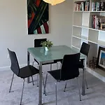 Stylish Dublin 4 One Bedroom Apt
